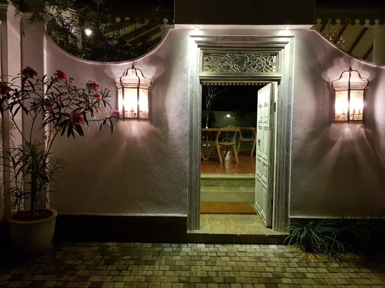 Bilin Tree House Hotel Galle Bagian luar foto