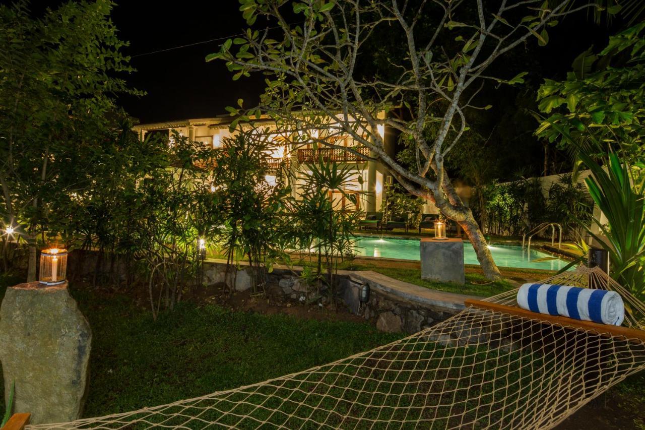 Bilin Tree House Hotel Galle Bagian luar foto